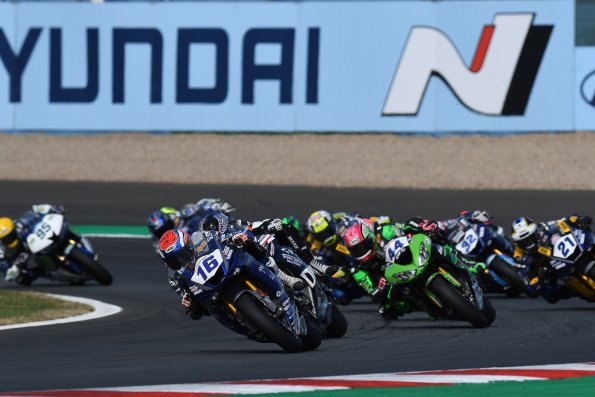 magny-cours_action-2019-11-wsbk-magny-cours-12975