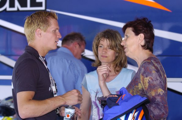 GMT   17-06-2004 (Circuit Carole)