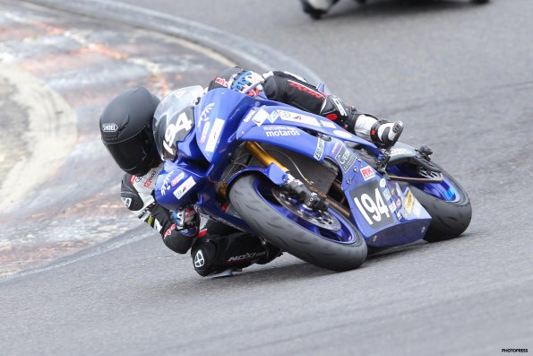 LEDENON FSBK 2016
3ème manche du
Championnat de France Superbike
28 / 29 Mai 2016
© PHOTOPRESS
Tel: 04 93 37 95 96
info@photopress.fr